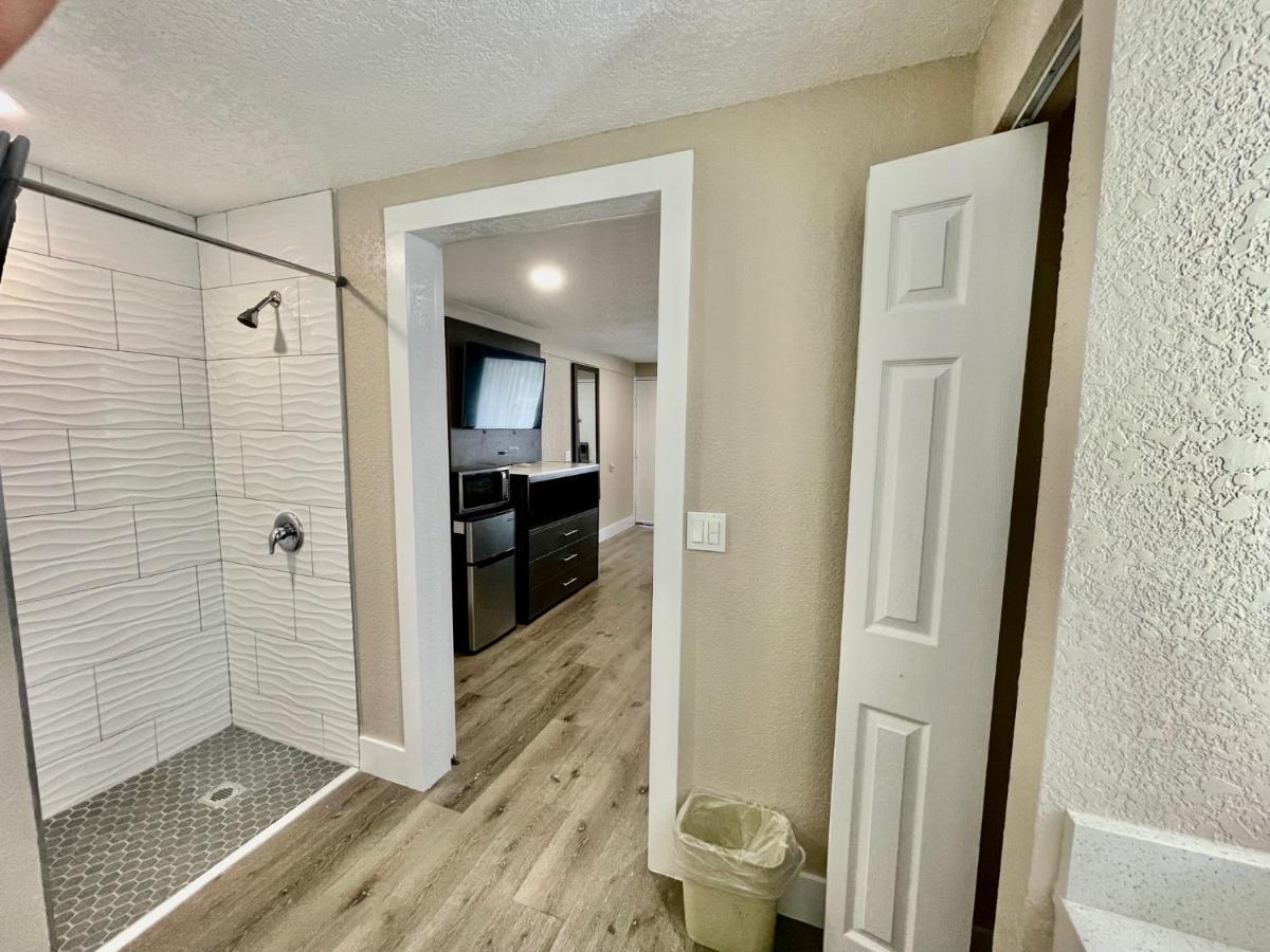 Hotel Super 8 By Wyndham Kissimmee-Orlando Four Corners Exterior foto