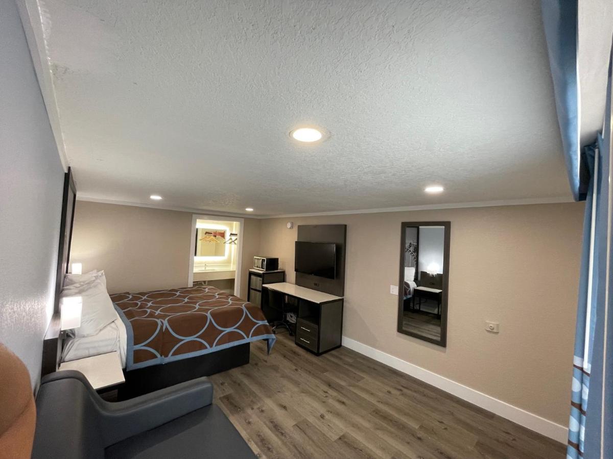 Hotel Super 8 By Wyndham Kissimmee-Orlando Four Corners Exterior foto