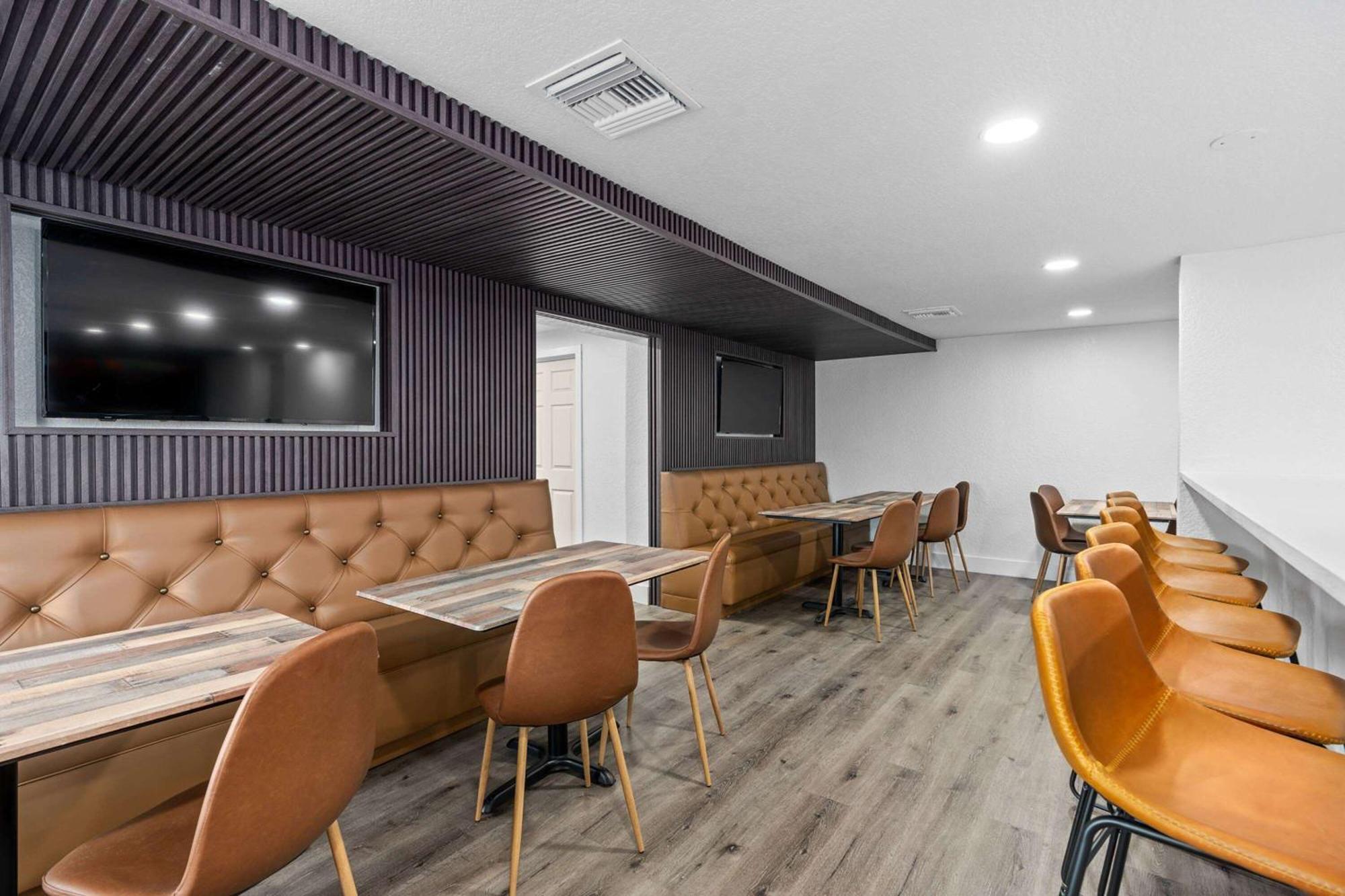 Hotel Super 8 By Wyndham Kissimmee-Orlando Four Corners Exterior foto